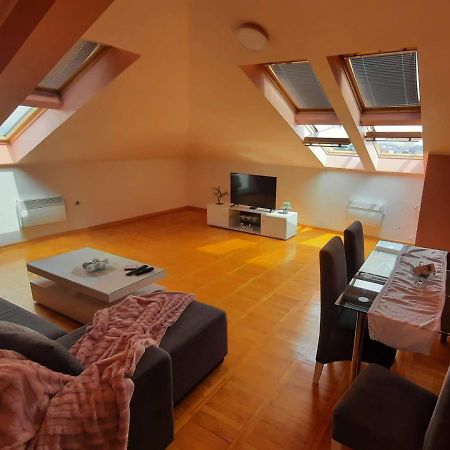 Loft Apartman ياغودينا المظهر الخارجي الصورة