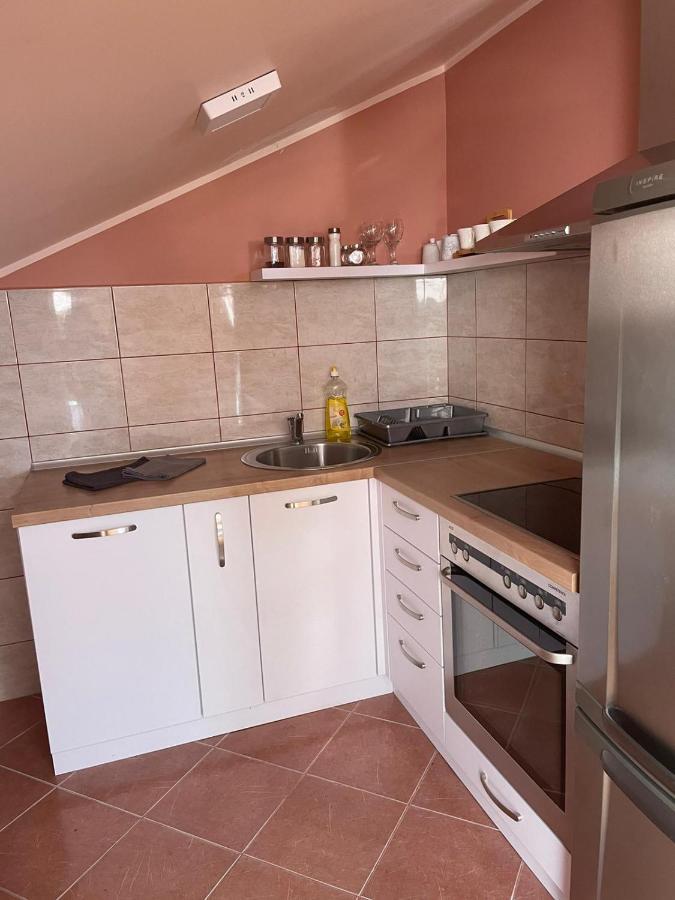 Loft Apartman ياغودينا المظهر الخارجي الصورة